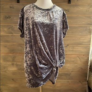 EUC Hummingbird crushed velvet t-shirt with front knot, large
